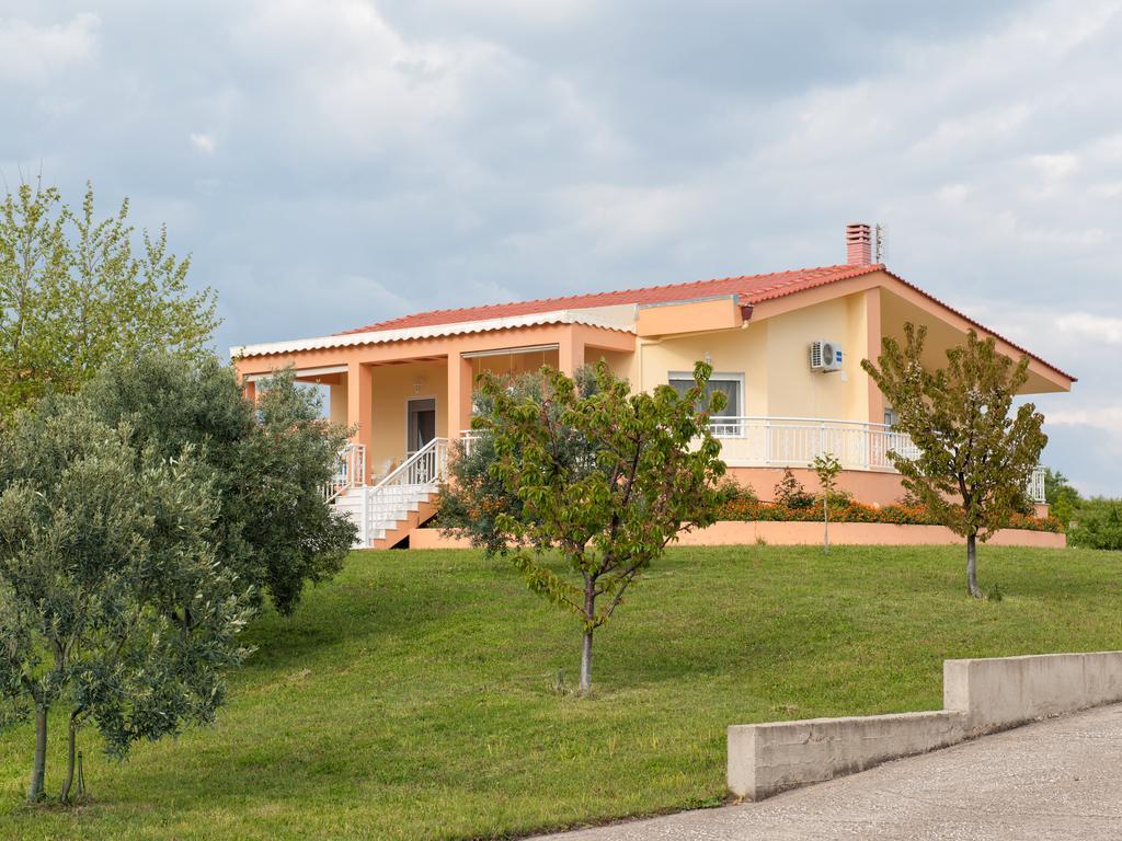 Villa Elaia Mare Fanarion Exterior photo